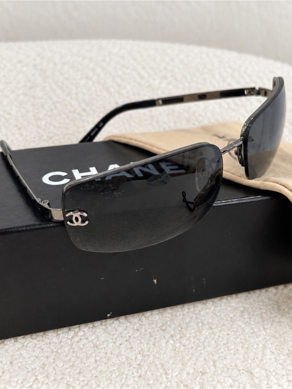 Chanel 4113 Rimless CC Logo Sunglasses Silver Gray 65-15-120 with Box & Pouch